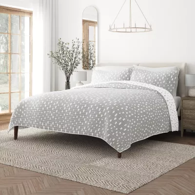 Casual Comfort Dots Reversible Quilt Set