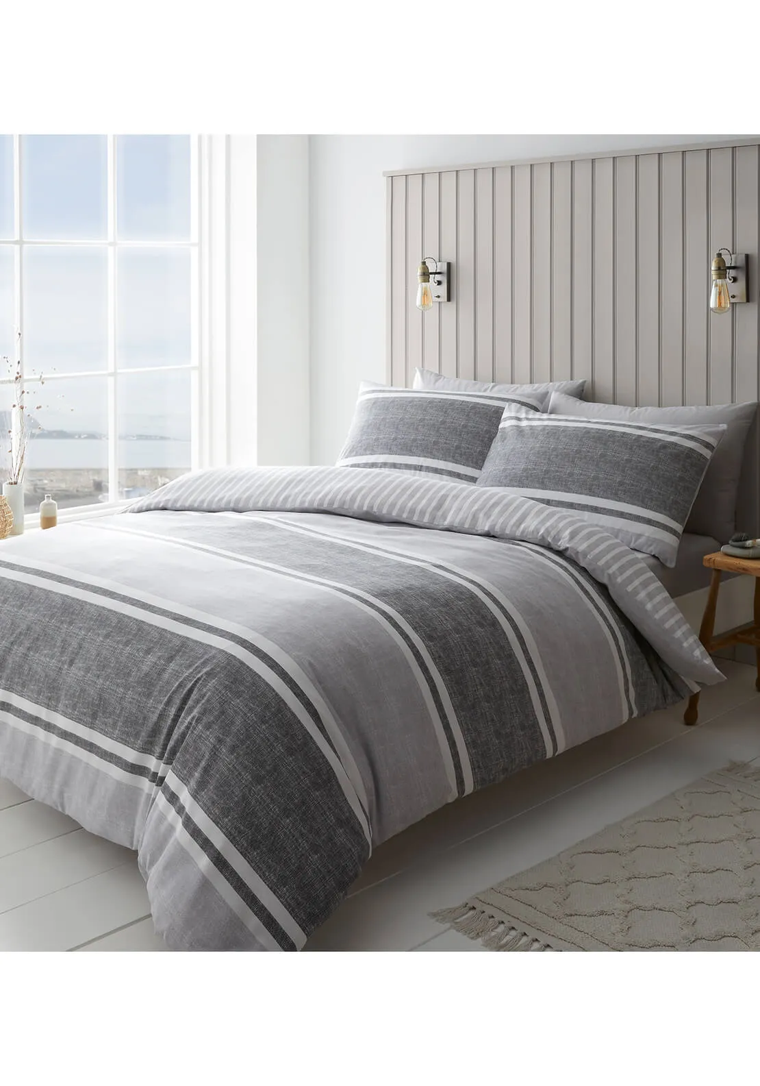 Classic Textured Banded Stripe Reversible Duvet Cover Set - Grey