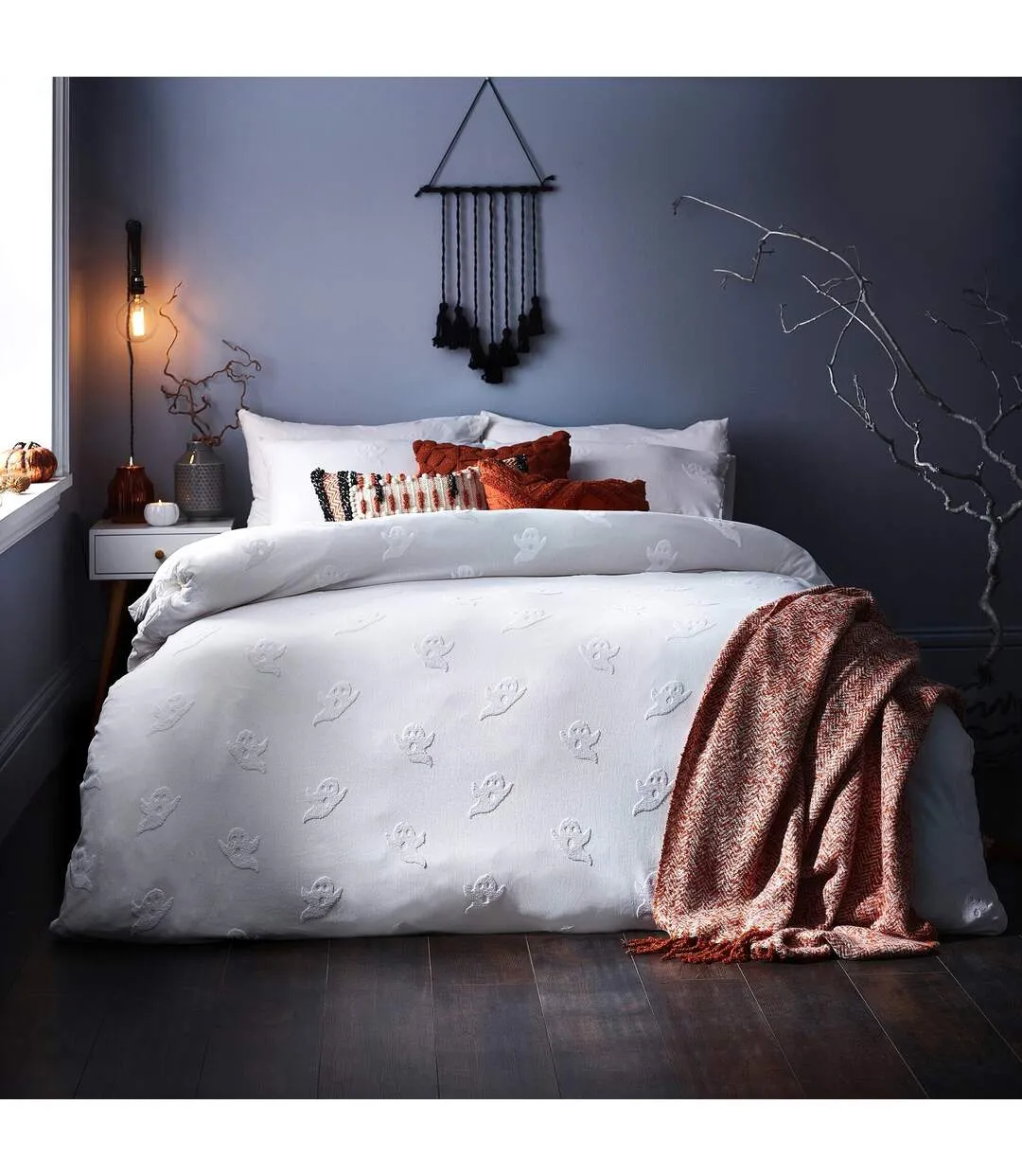 Ghost tufted halloween duvet cover set white The Linen Yard