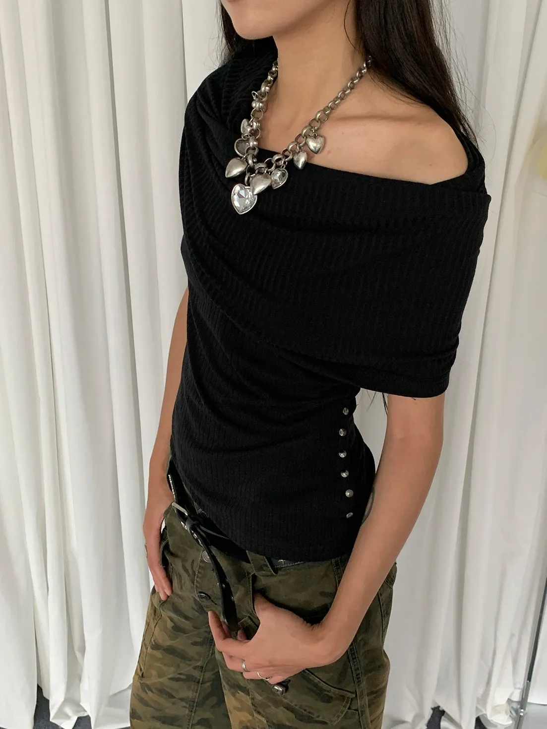 Hooded Swing Collar Knitted Sleeveless Top