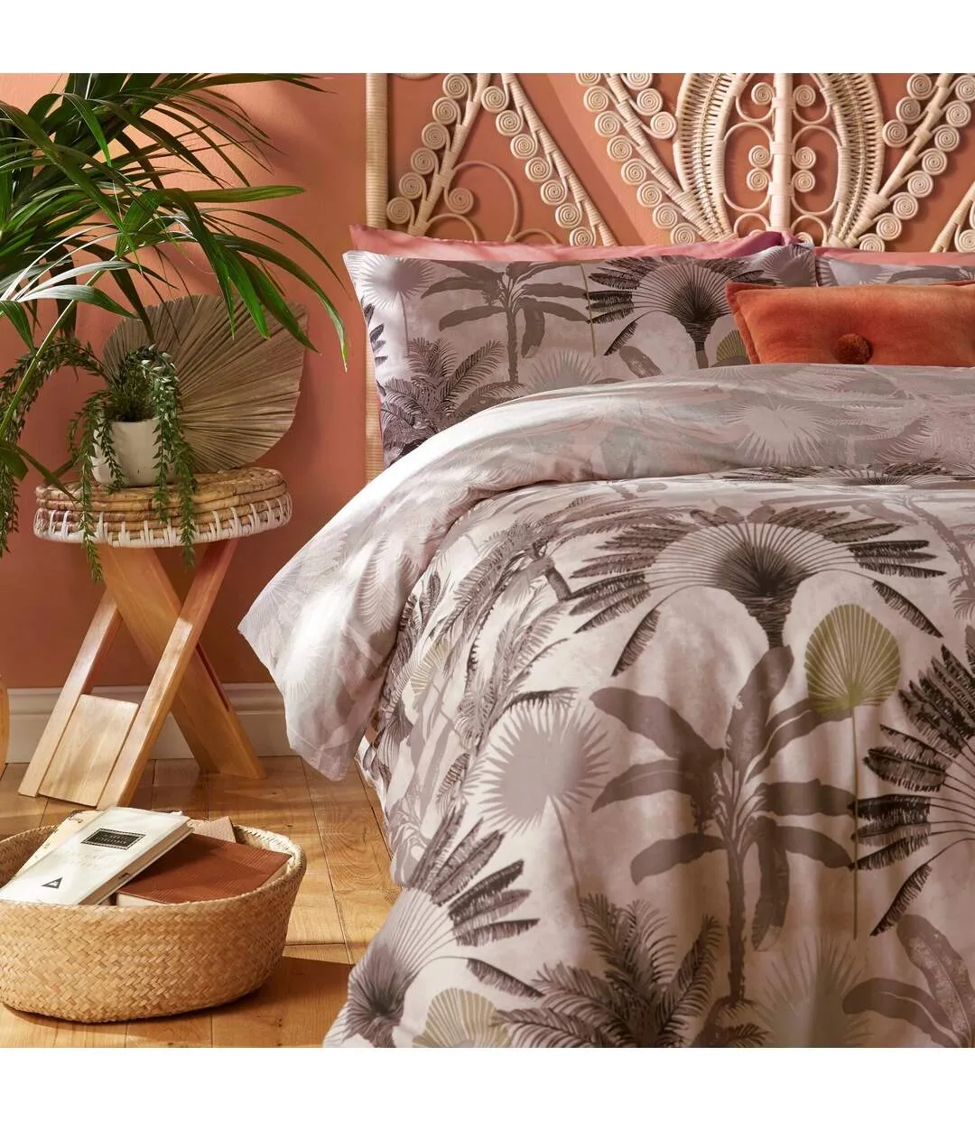 Malaysian palm duvet cover set blush Furn