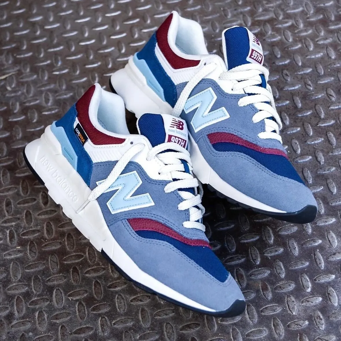 NEW BALANCE TRAINERS GREY BLUE MAROON