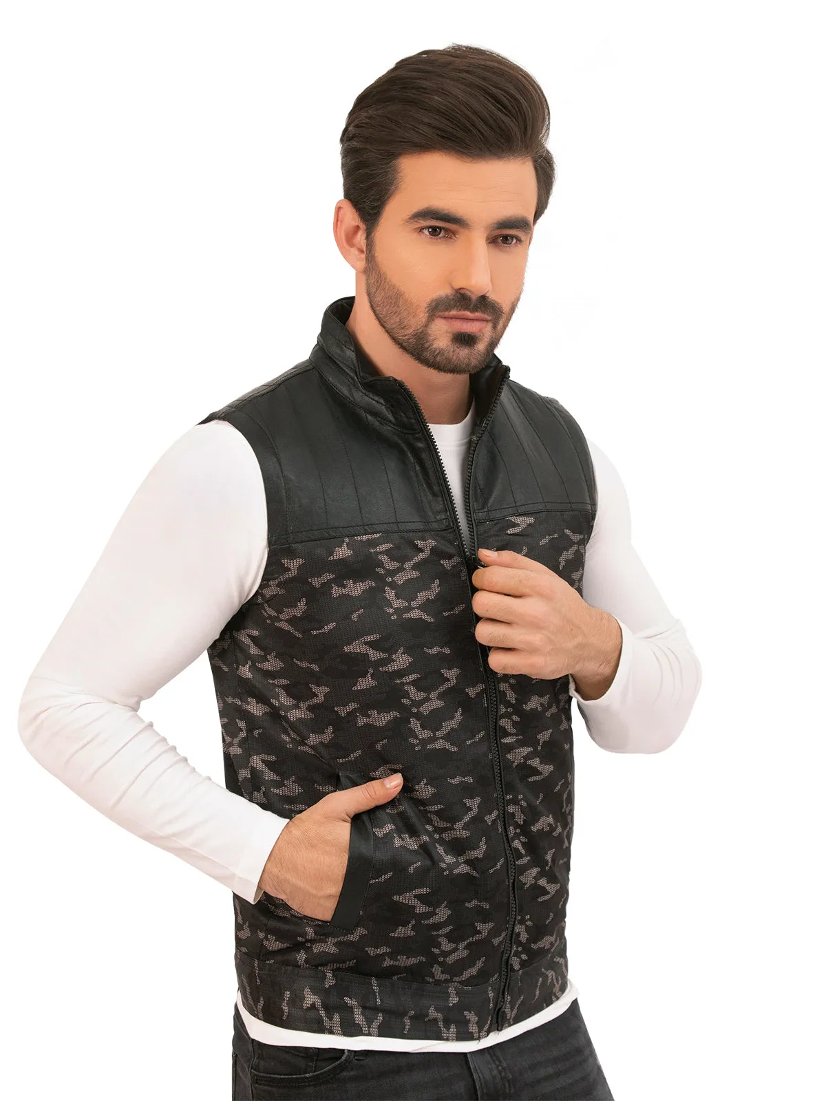 Regular Fit Vest Jacket - FMTJ18-39043