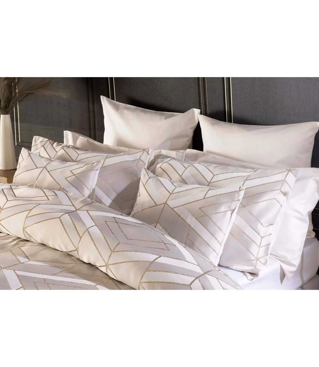 Seve jacquard duvet cover set taupe Belledorm