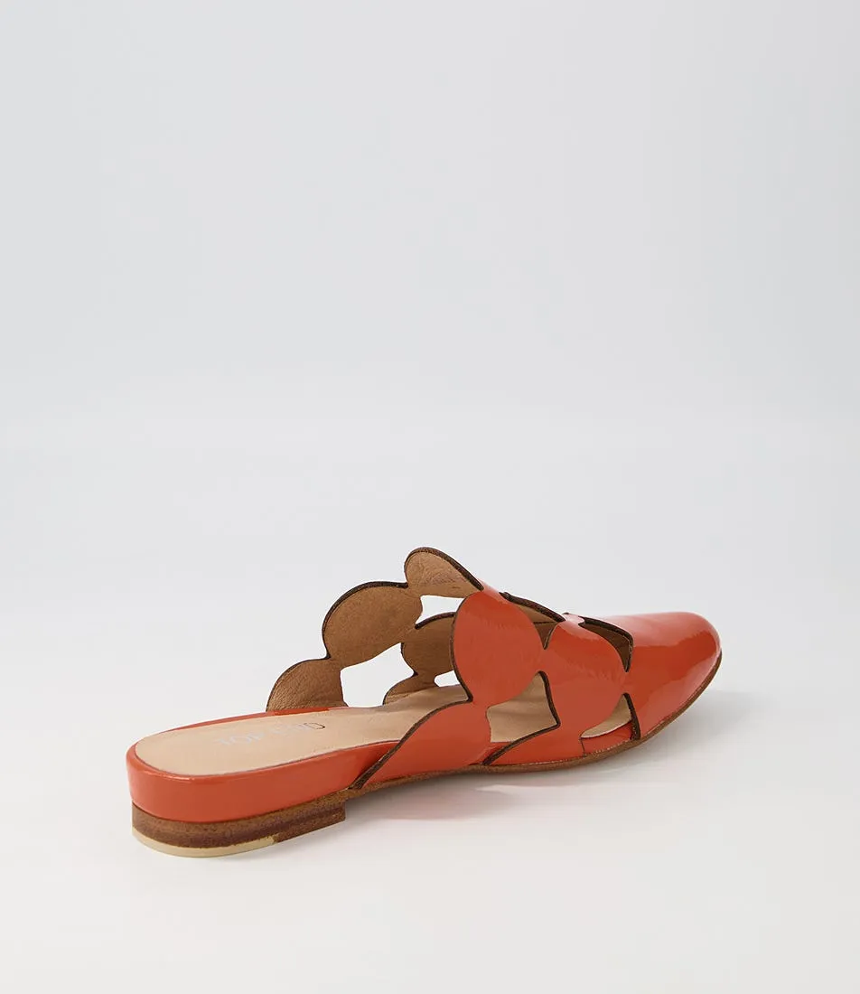 TOP END Forli Orange Patent Leather Mules