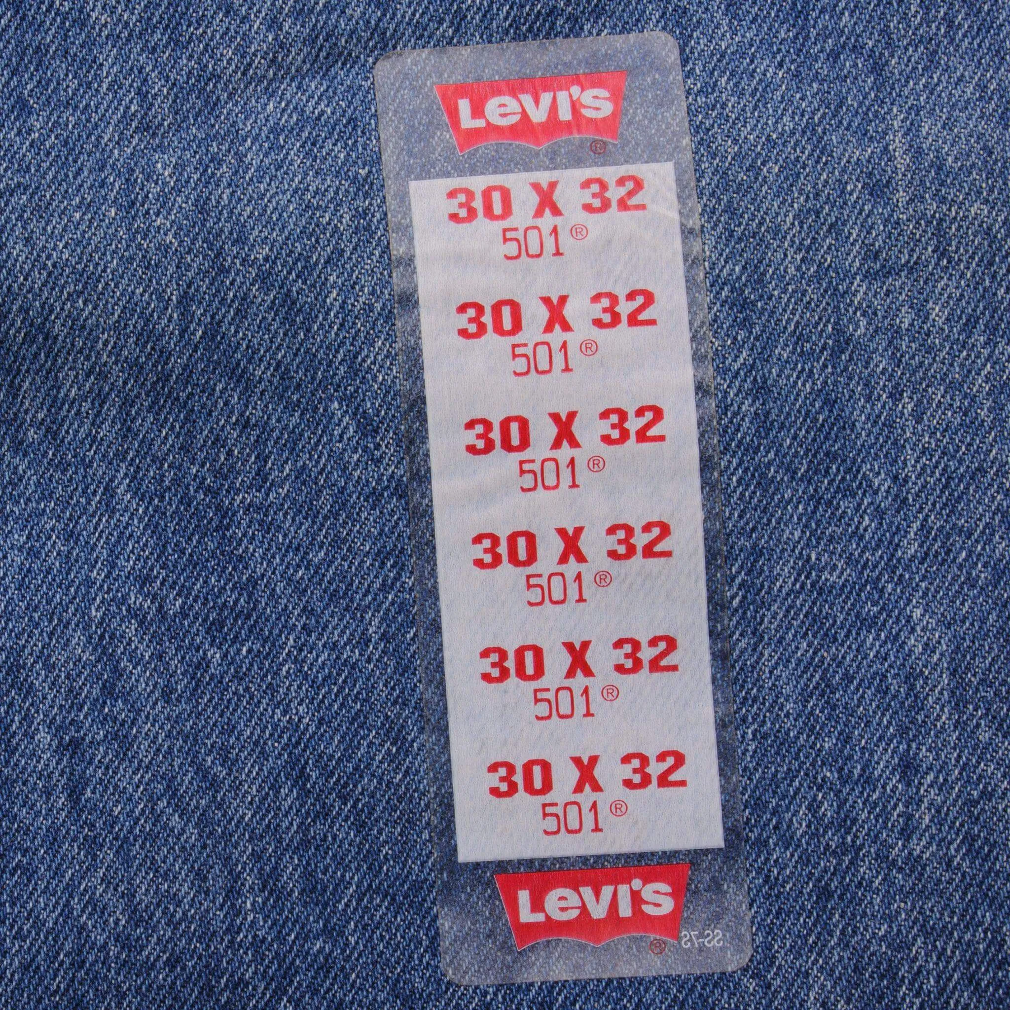 VINTAGE LEVIS 501 PRESHRUNK JEANS 1993 SIZE 30X32 W30 L32 MADE IN USA DEADSTOCK